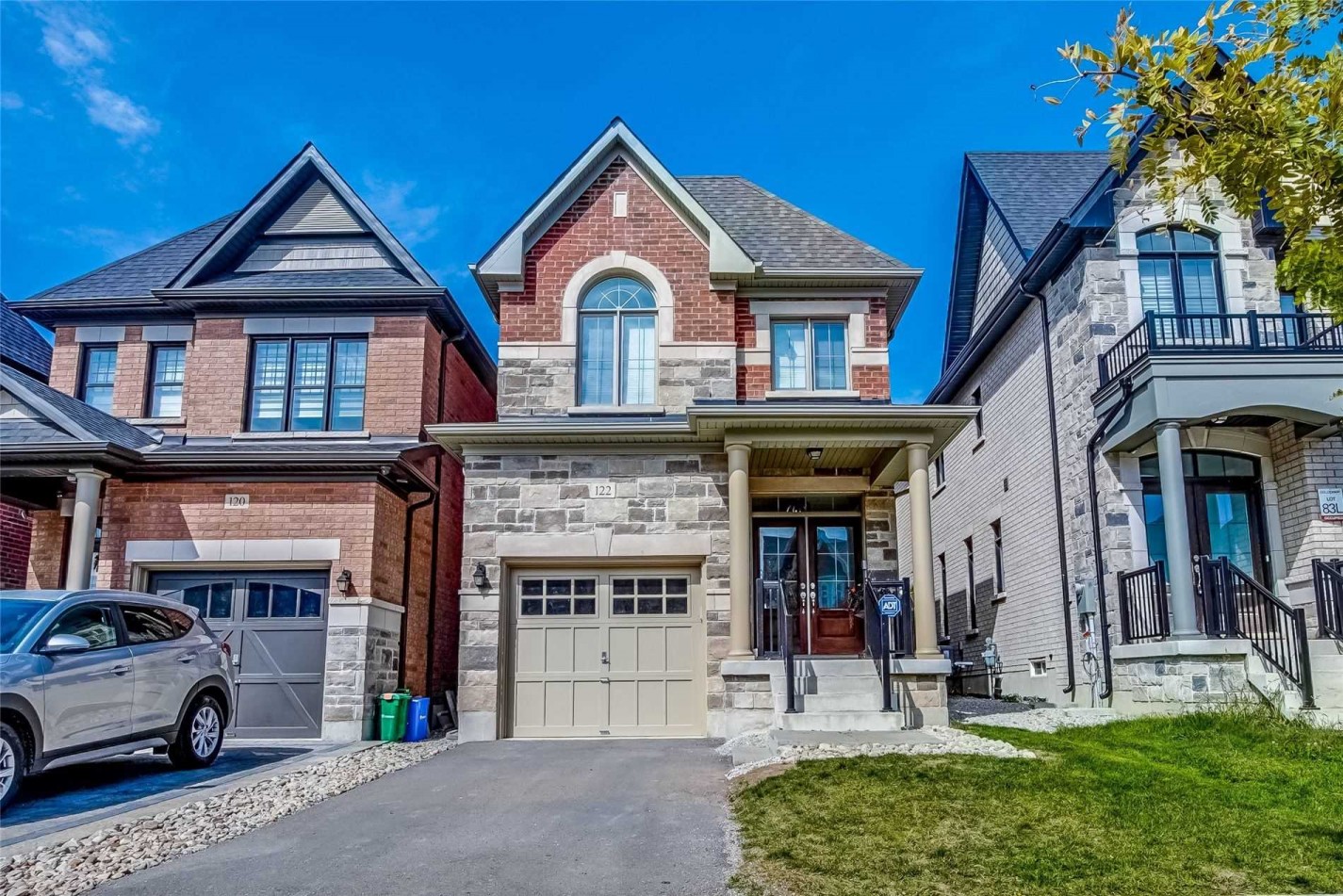 property for sale in kleinburg