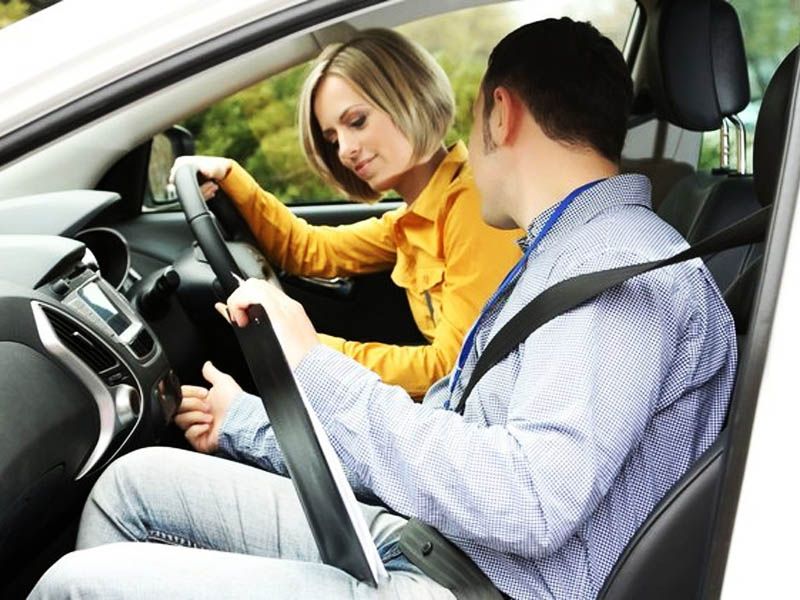 Driving lessons in Harrow