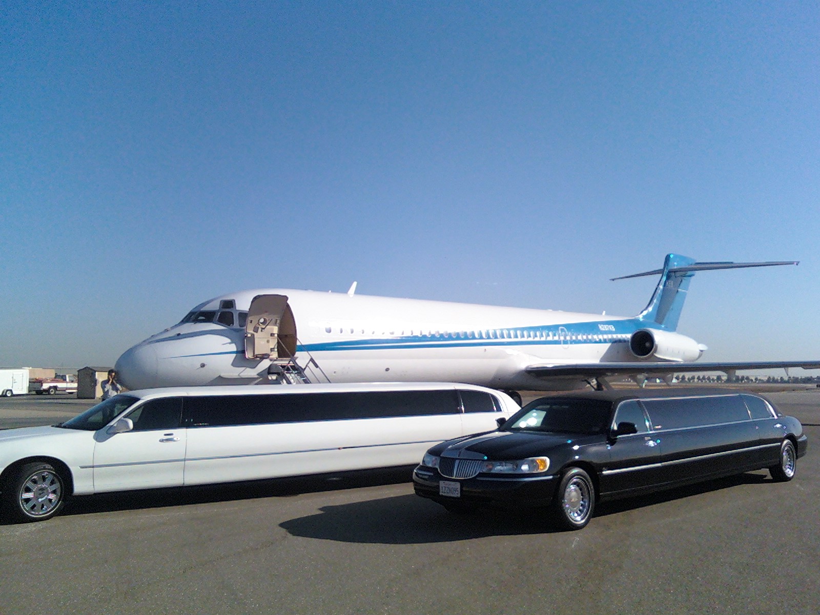 Airport limo service Toronto