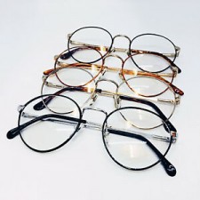 Eyewear Market