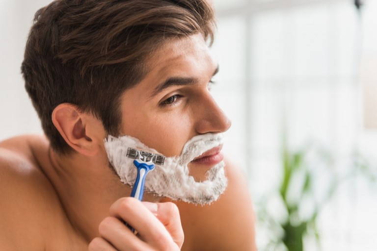 Avoid Skin Irritations and Breakout After Shaving